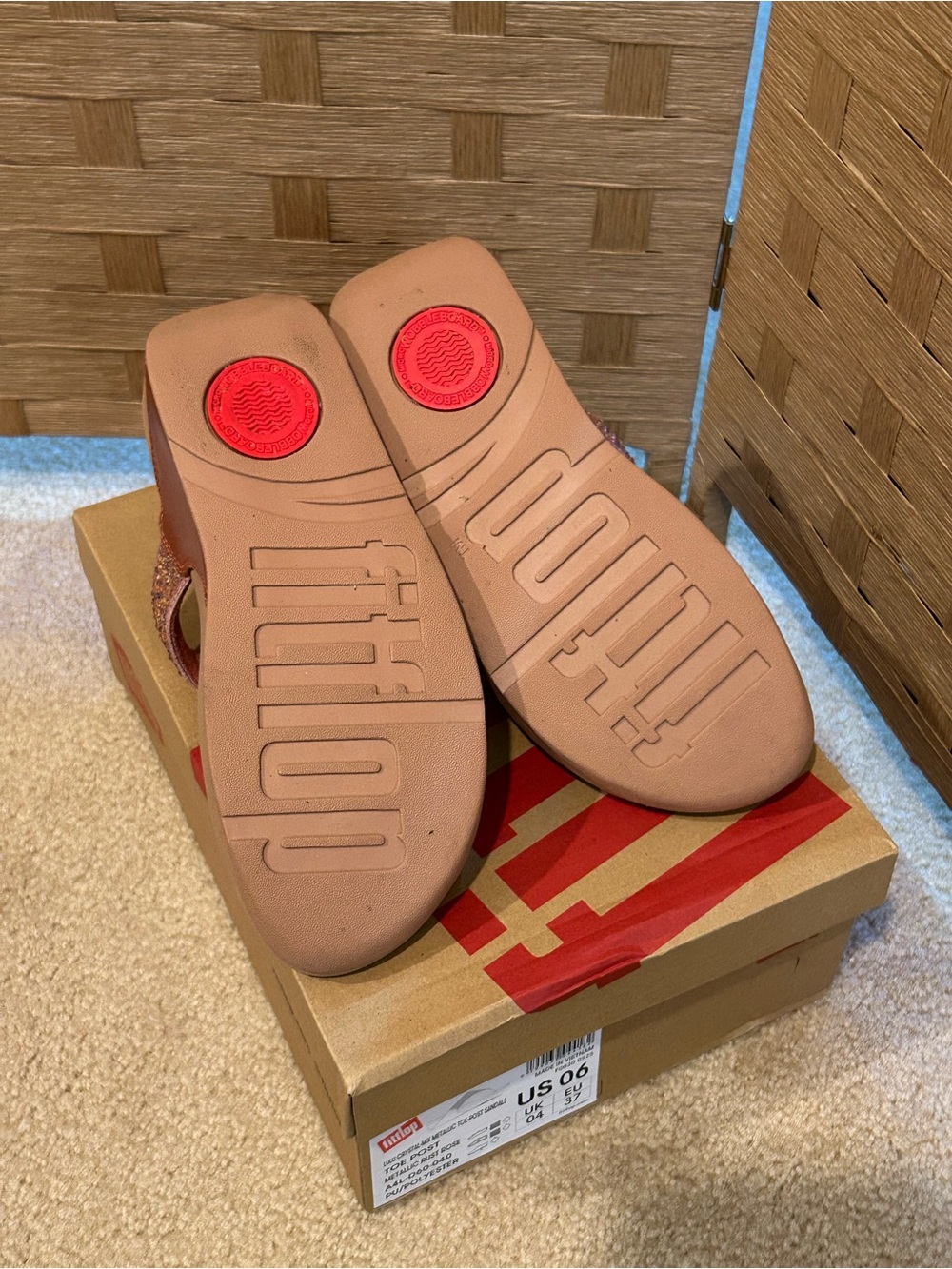 FitFlop Lulu Rose Gold Wedge Sandals 6 - Picture 4 of 4